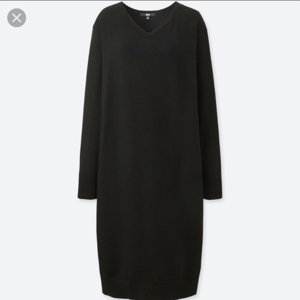 Uniqlo Merino blend black long sleeve V neck dress